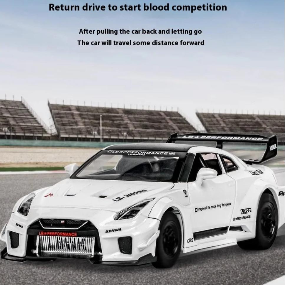 1/32 Scale Skyline Nissan GTR-CSR2 Alloy Sports Car Diecast Metal Model Sound & Light Toy Collect Display Ornament Gift for Boys
