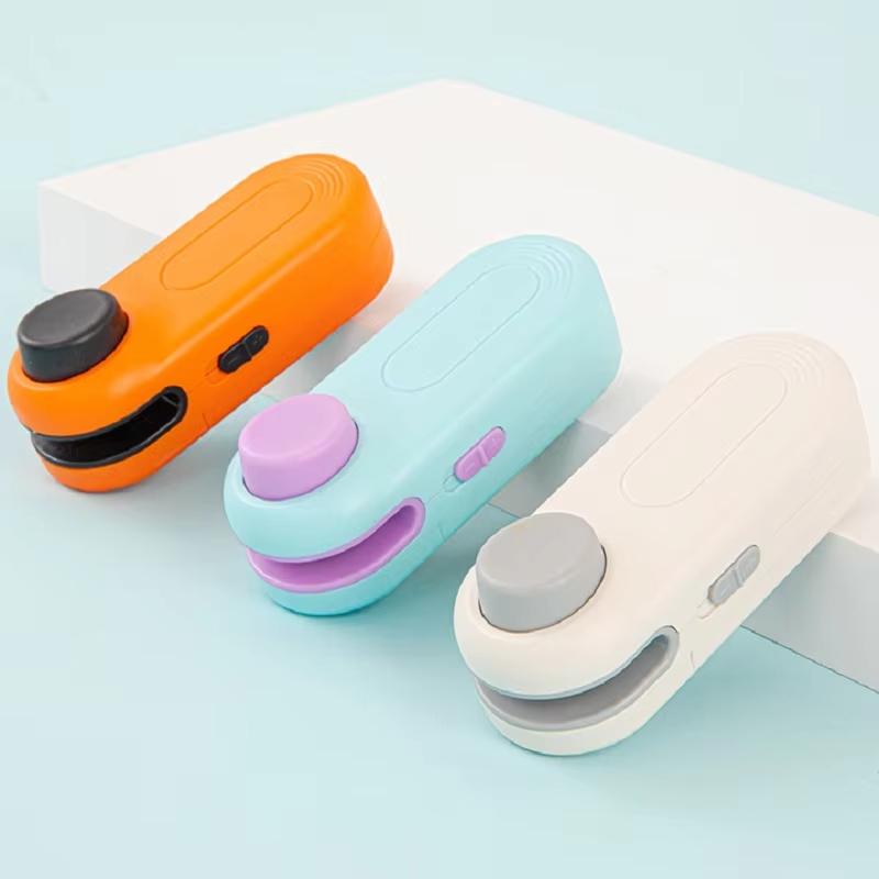 1Pcs Mini Heat Bag Sealing Machine Package Sealer Bags Thermal Plastic Food Bag Closure Portable Sealer Kitchen Accessories