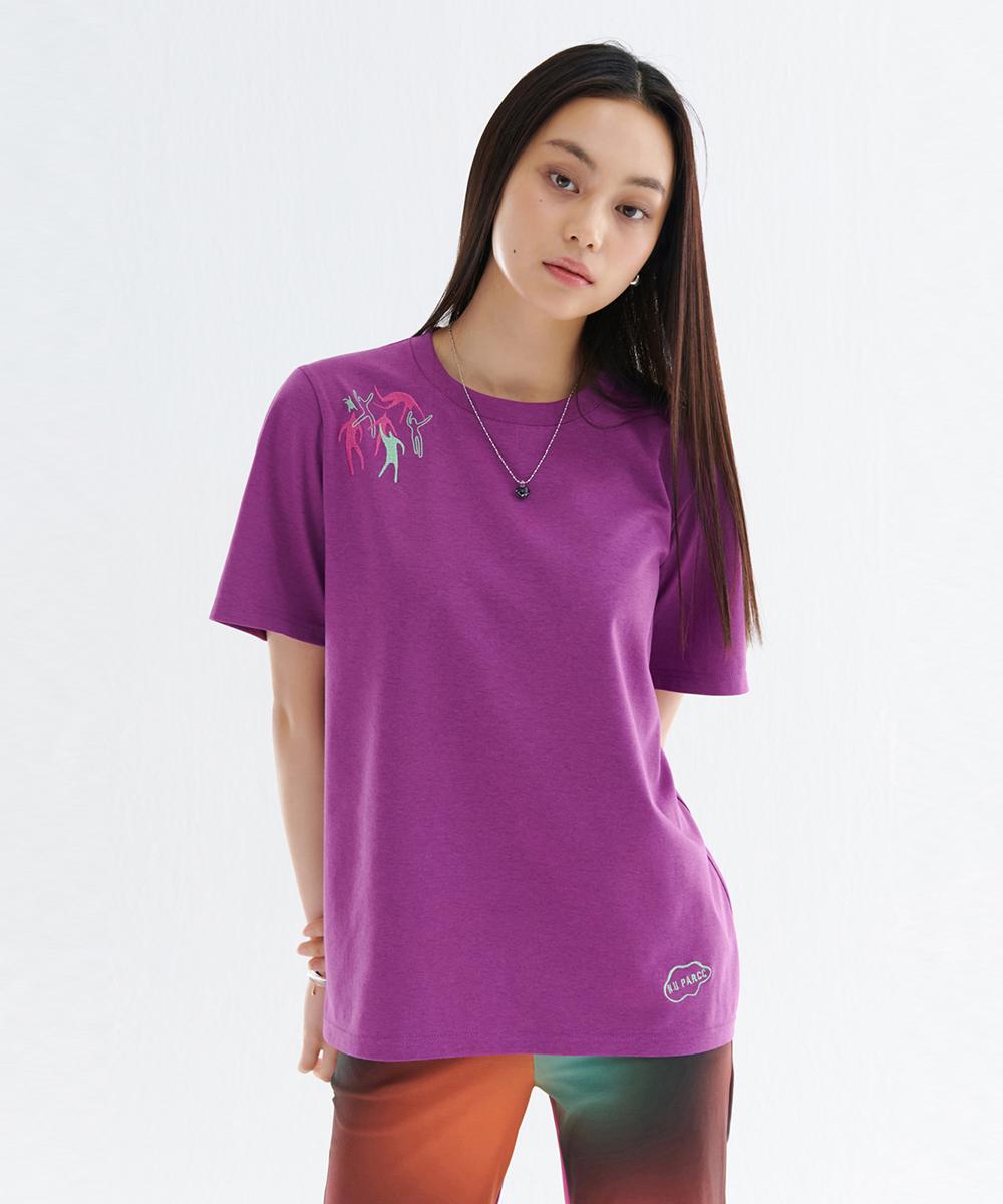 Nupak Family Embroidered T-Shirt - Women