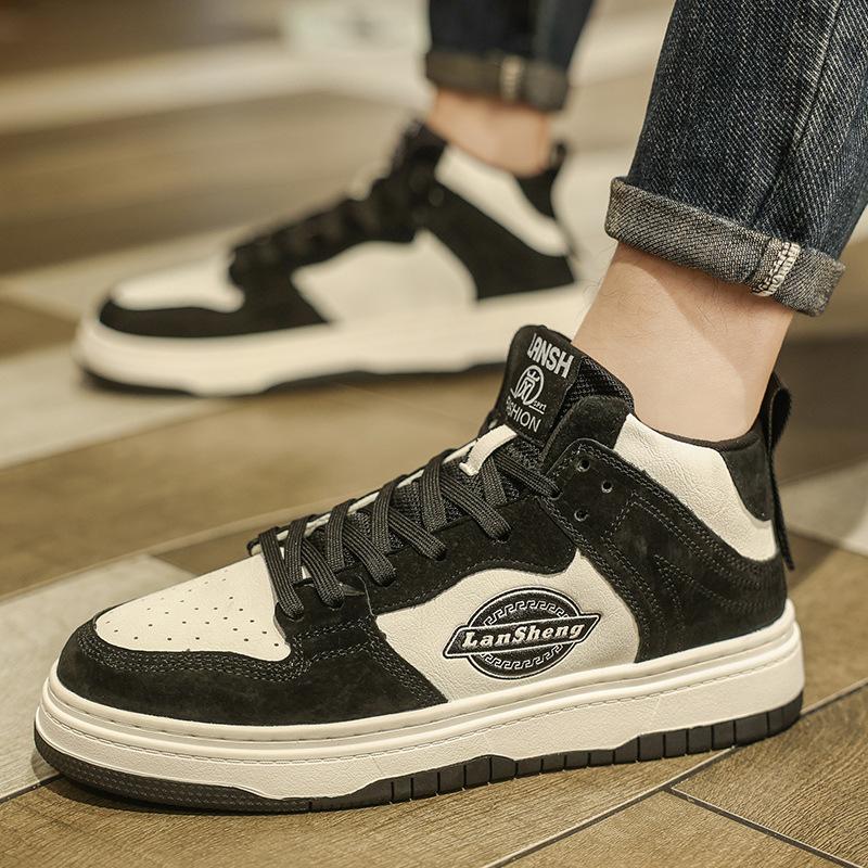 

High quality leather low-top board shoes men s breathable and deodorant sports and leisure shoes classic versatile high-top board shoes men 44