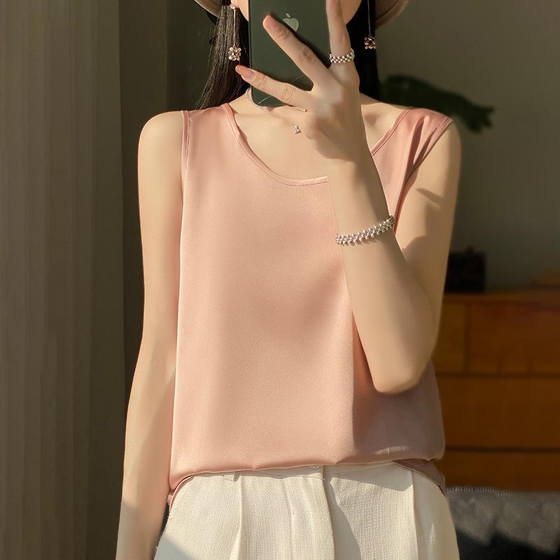 Champagne satin sleeveless vest women's spring and summer new outer wear short round neck inner top T-shirt