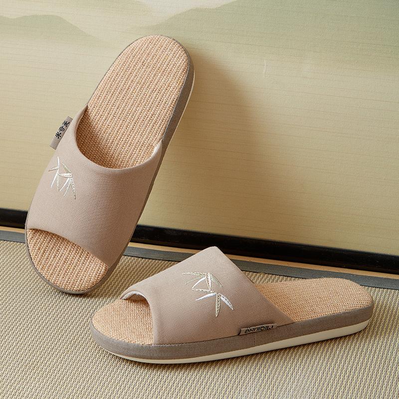Four Seasons Cotton and Linen Slippers Women's Spring and Autumn Indoor Silent Machine Washable Elderly Linen Slippers Home Men's Household