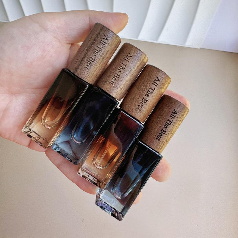 5ml Transparent Glass Perfume Spray Bottle Sample Glass Vials Cosmetics Portable Mini Perfume Atomizer Wooden Cap Refillable