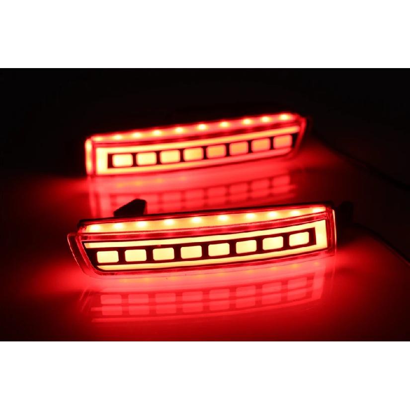 2PCS LED Reflector For Nissan Kicks 2016 2017 2018 2019 2020 Car Tail Light Rear Fog Lamp Bumper Light Auto Bulb Brake Light