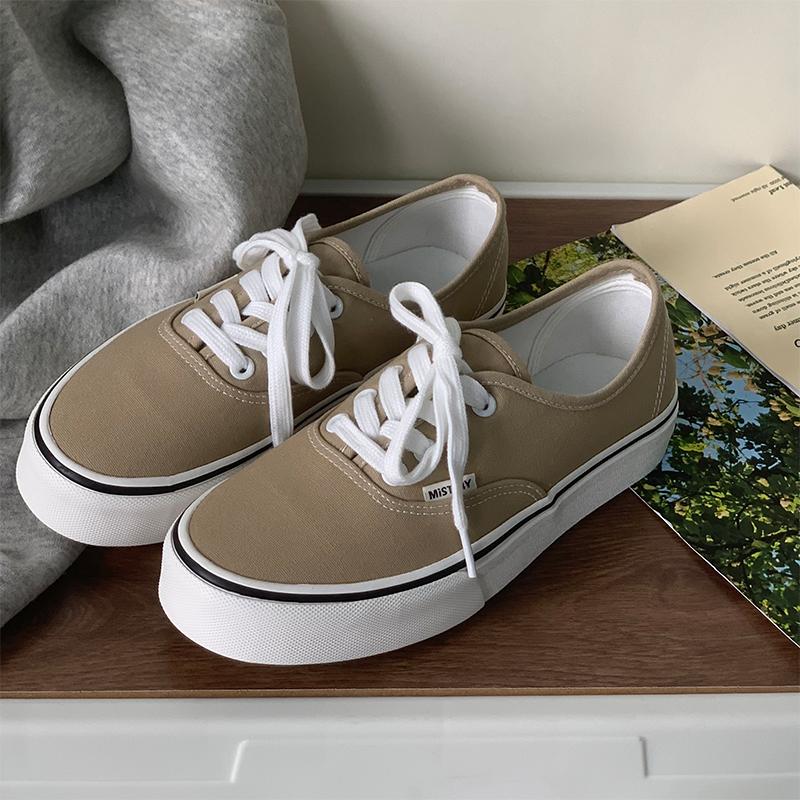 Fashion Women Sneakers 2025 New Spring Autumn Brand Luxury Vulcanize Shoes Casual Footwear Zapatillas Mujer Light Flat Breathable Shoes