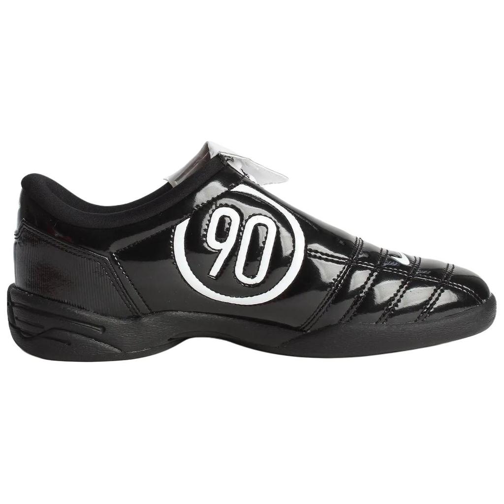 Nike Total 90 IIl Soccer Shoes Women's Black White IO2389-001