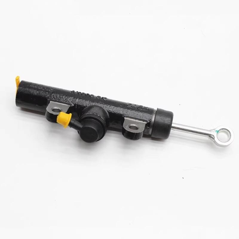 Original C00059672 Maxus For V80 Clutch Master Cylinder The Clutch Master Cylinder High Quality