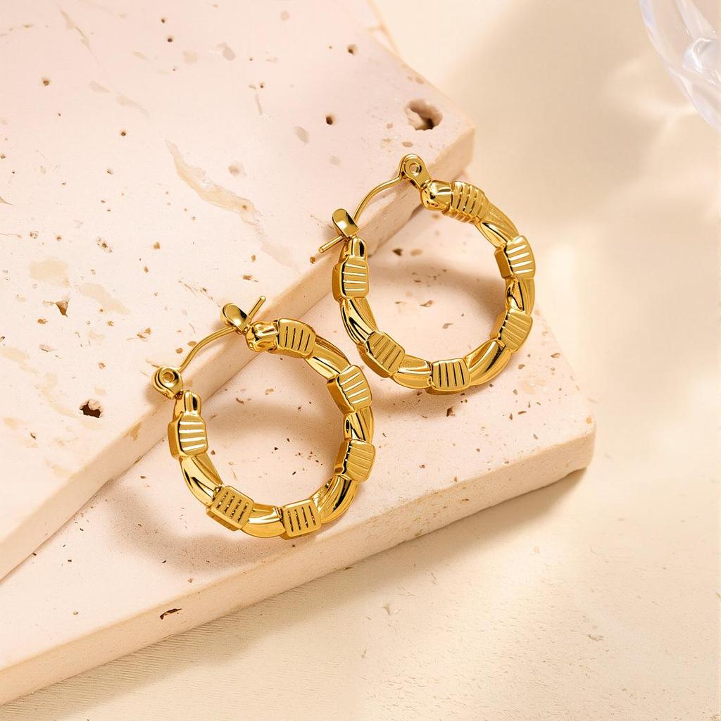 Raffinate Ear Cuff in Acciaio Titanio Oro 18k per Donna