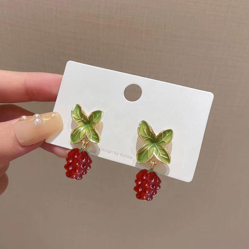 Sweet Red Strawberry Bowknot Drop Earring for Women Cute Resin Fruit Cake Earring Wedding Jewelry Aesthetics Accessories