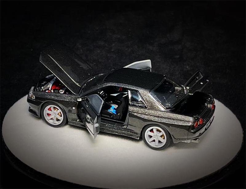 Pgm 1:64 Skyline R34 Z-Tune Grün / R32 Metallic Grau / Lbwk Lp700-4 Bb Blau Druckguss Modellauto black