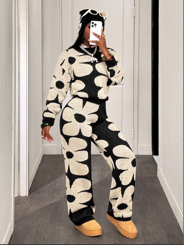 Women's Fall/Winter Floral Knit Jacquard Sweater Set: Long Sleeve Top & Pants