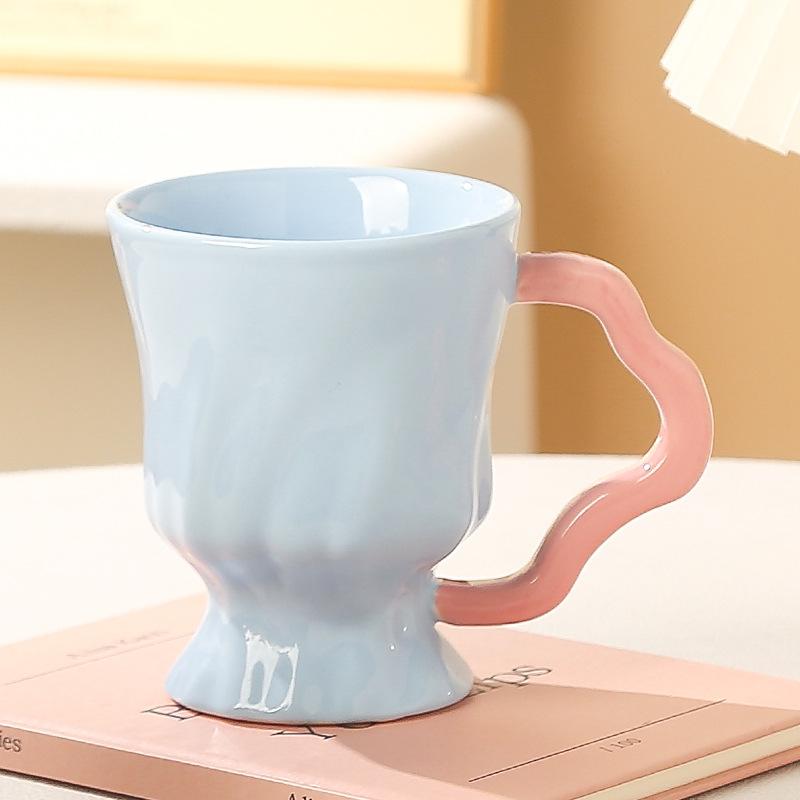 

Керамический бокал контрастного цвета, бокал для вина, чашка для девушек, сувенирная кружка, для дома, с чашкой для воды, подглазурная роспись, для мужчин 301-400ml