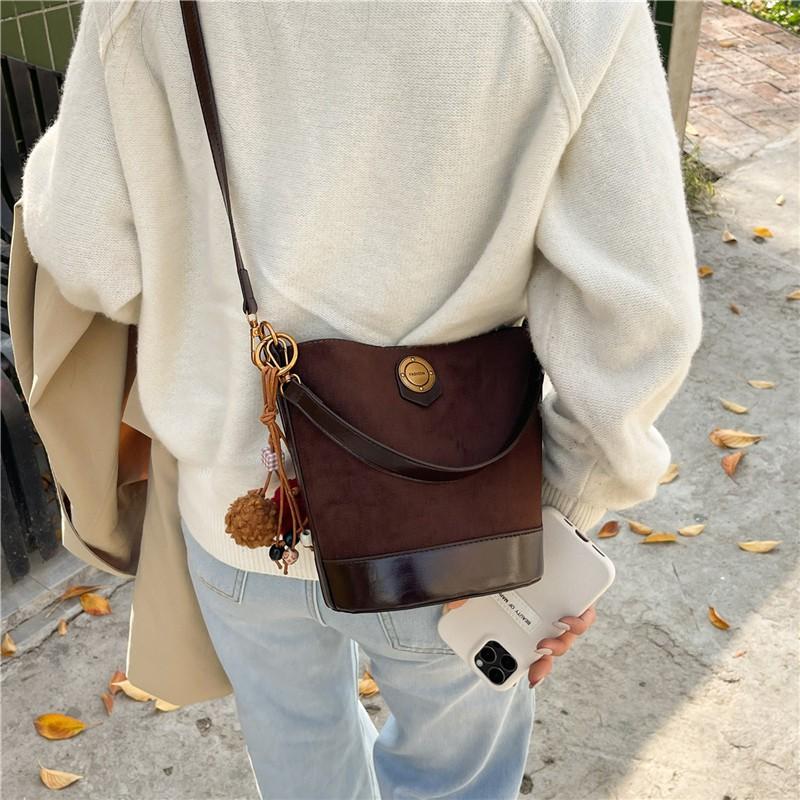 Retro Suede Bucket Bag 2026 New Handbag High-end Cross-body Single Shoulder Underarm Women