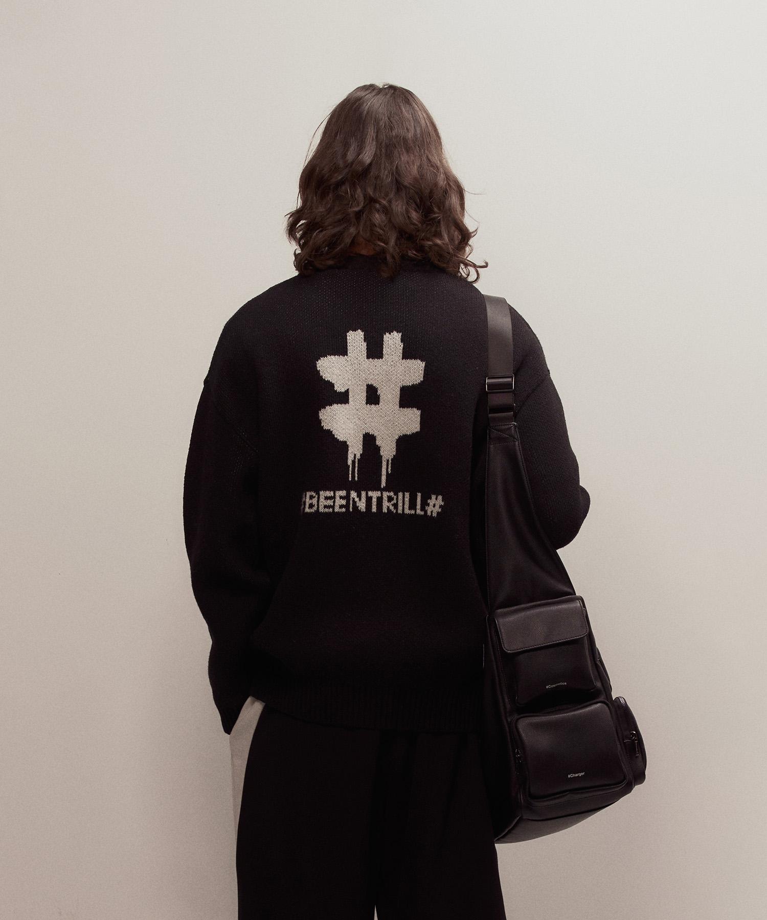 Vintril New York Drippy Artwork Oversized Knit (Black) L