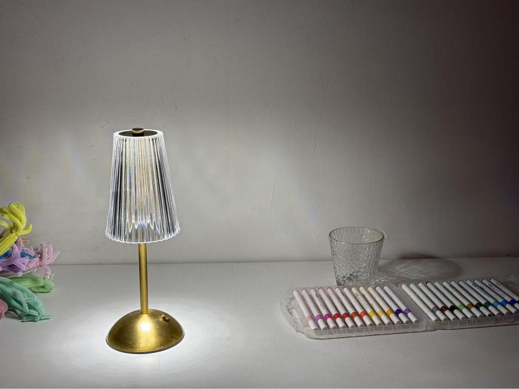 Lampă de Noptieră Elegantă cu Dimmer Tactil din Cristal