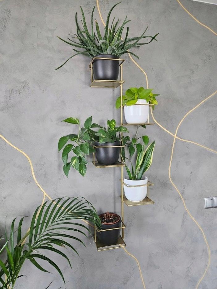 Glam Jungle 3 Metal Wall Planter Vertical Holder for 5 Pots Gold Cascading Plant Shelf