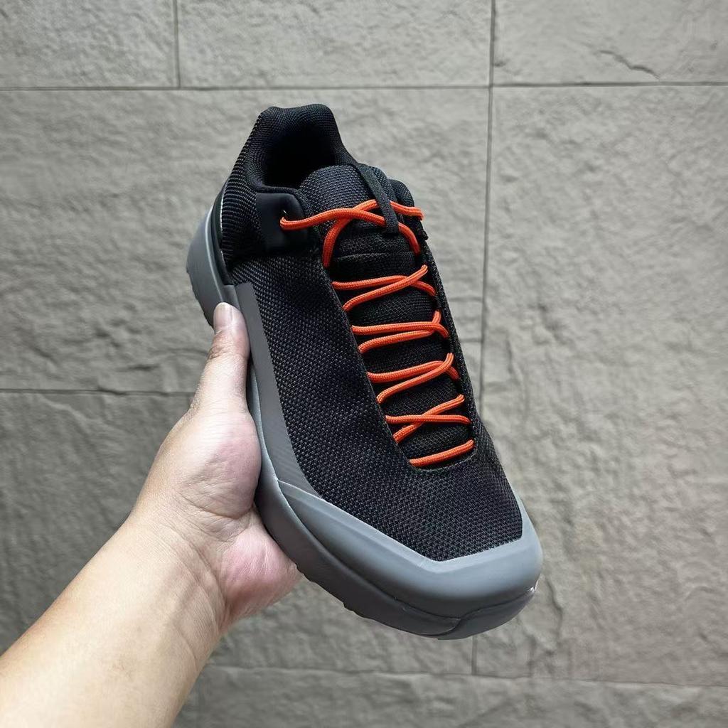Neue Herrenschuhe atmungsaktive Sportschuhe rutschfest und verschleißfest Outdoor-Schuhe Herren Freizeitschuhe modische vielseitige Schuhe