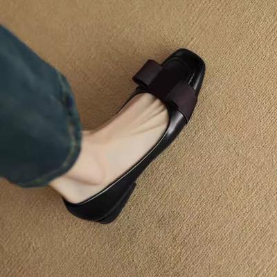 French Small Fragrant Style Color Matching Small Leather Shoes Women's 2025 Spring New Square Head Thick Heel Bow Retro Medium Heel Single Shoes