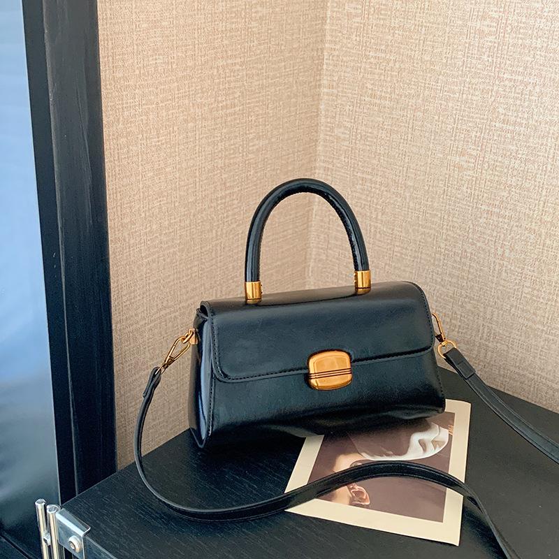 

Премиальная ретро-сумка женская новая весенне-летняя универсальная сумка-мессенджер модная портативная маленькая квадратная сумка чёрный