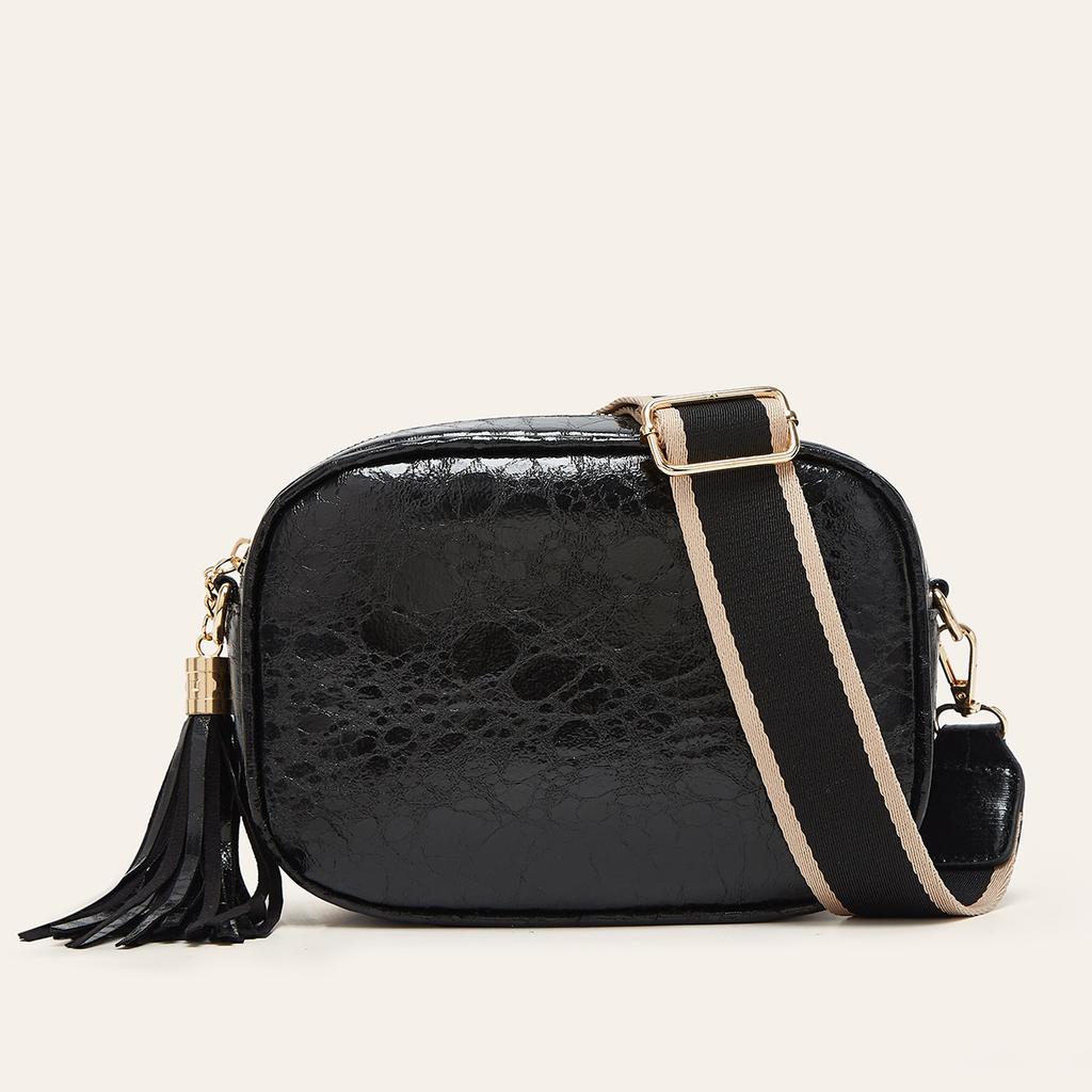 Guangzhou women's bag new niche highend style shoulder messenger bag small square bag camera bag