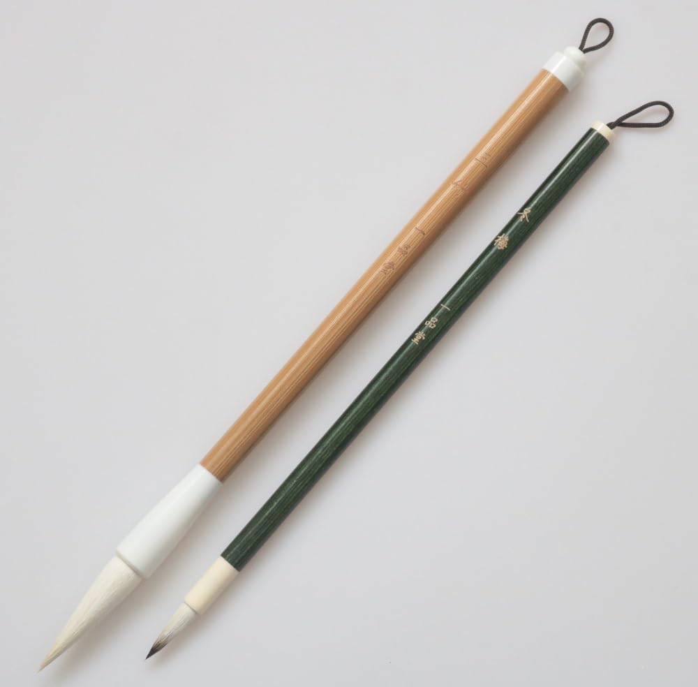 

Ippondo Calligraphy Brush Set (Size 3, Thick, and Size 7) for Elementary School Students