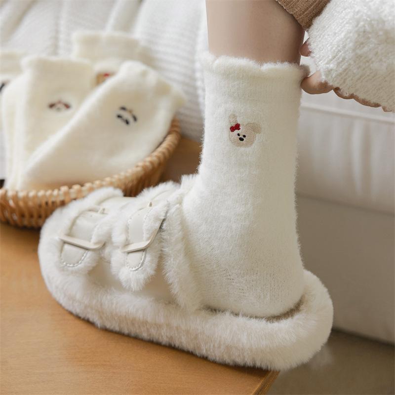 5Pairs Women's Cute Cartoon Pattern Mid-tube Socks Autumn Winter Thickened Warm Floor Socks