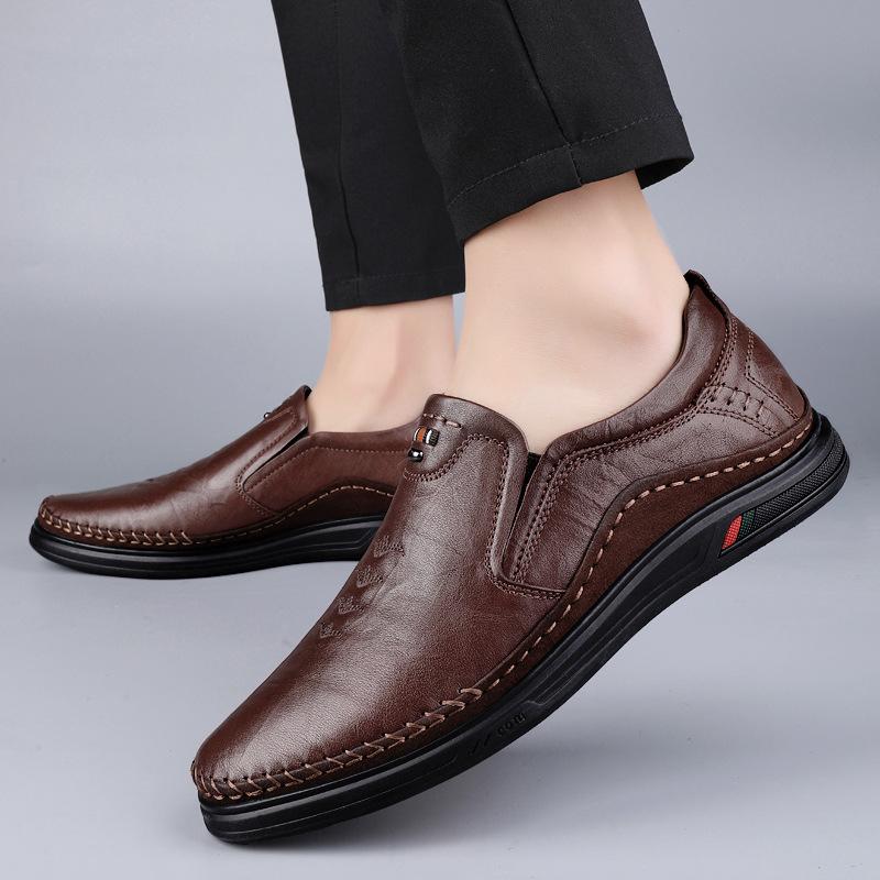 Men's Shoes 2025 Autumn New Waterproof One-pedal Casual Leather Shoes Men's Daily Non-slip Soft Sole Round Head Dad Shoes
