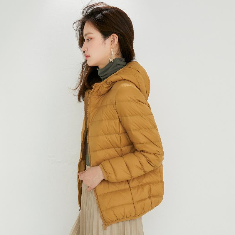 Winter new hooded down jacket women's light and thin women's jacket short light and fashionable white duck down