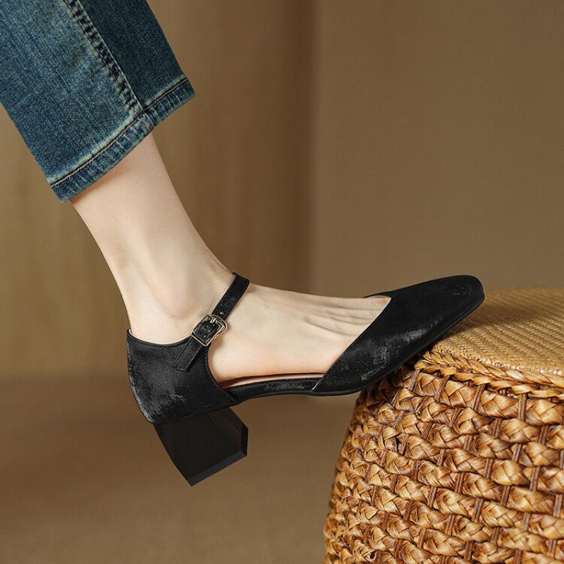 Summer Women's High-heeled Sandals Casual Hollow Sandals Women's Rubber Soft-soled Large-size Shoes New Women's Shoes Solid Color Square Head