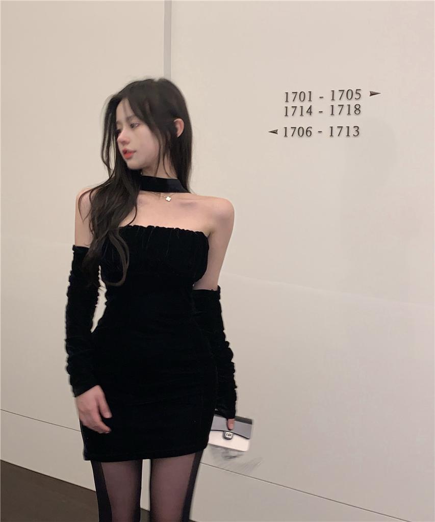 French Sexy Hottie Neck Tube Top Long-sleeved Dress Women's Autumn and Winter Wear with Sleeves Velvet Slim-fitting Hip-wrapped Skirt