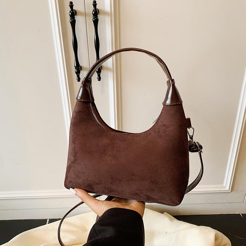 Dumpling Bag 2025 New Autumn and Winter Women's Bag High-end Suede Large Capacity Shoulder Messenger Bag Portable Tote
