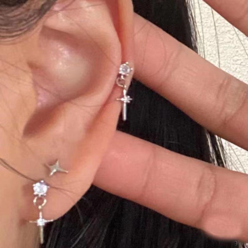 1Pair Beautiful  Zircon Stud Earrings For Women Cute Jewelry Accessories