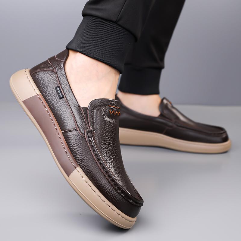 Fashion Hot Sale Walking Shoes Handmade Moccasins New Leather Mens Loafers Breathable Summer Slip on Flats Man Casual Leather Footwear