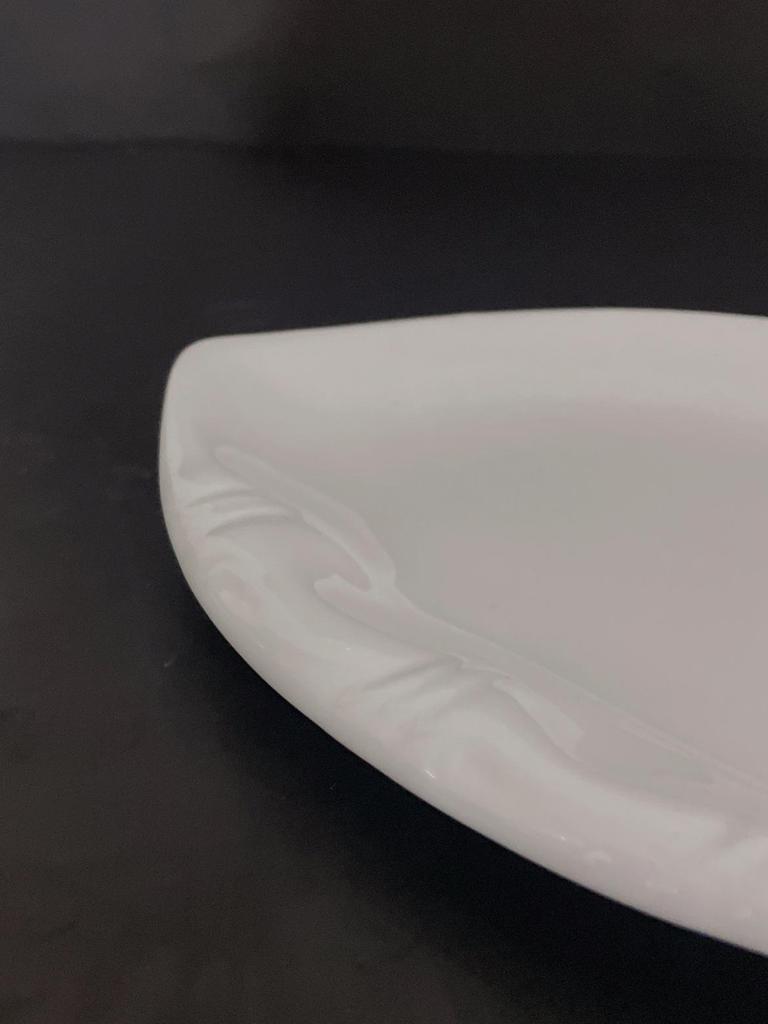 Pure White Bamboo Leaf Ceramic Oval Plate