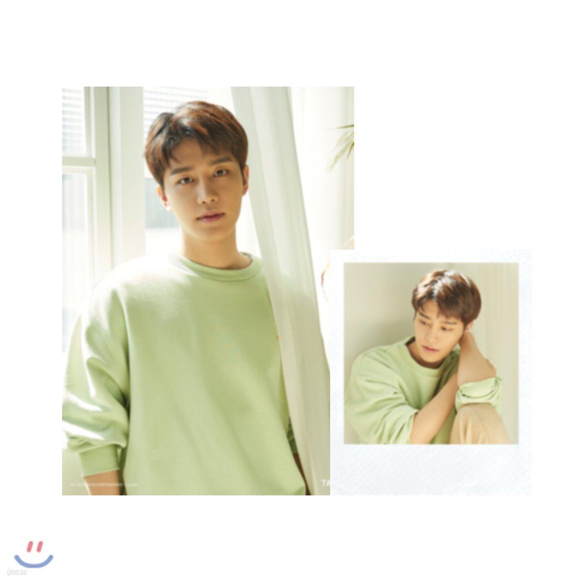 

NCT 127 [2019 SUMMER VACATION KIT] - Postcard + Polaroid SET [Taeil]