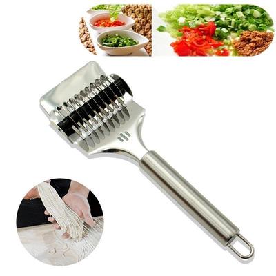 Presse à légumes Poignée antidérapante Gadgets de cuisine Fabricants de spaetzle Couteau coupe-nouilles 1 pièce Manuel Section Coupe-échalote