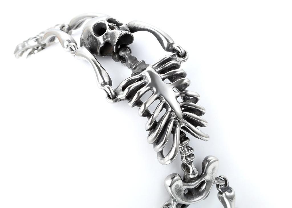 JewelryWe Men's Fashion Simple Gothic Skull Bracelet, Stainless Steel, Valentine's Day Gift, Black or Silver