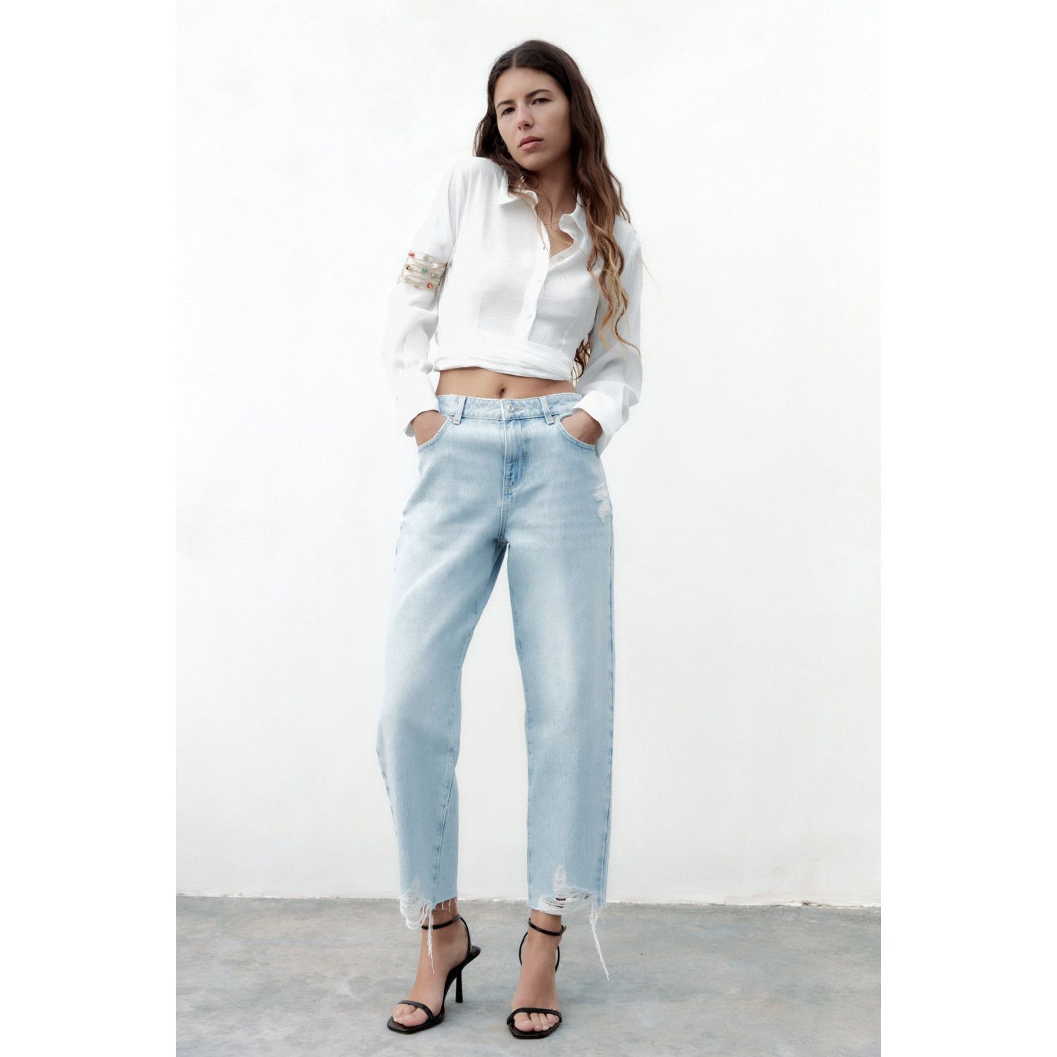

Z1975 RIPPED MID-WAIST BALLOON-FIT JEANS