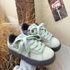 Frühling neue mintgrüne Board-Schuhe Damen Nische Retro lässige Plateau-Sneaker im gleichen Stil