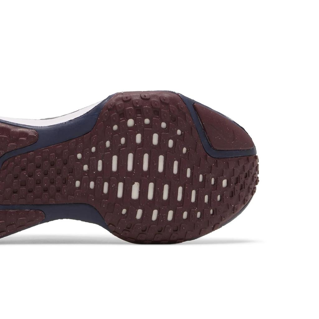 Nike Womens ZoomX Invincible 3 'Black Iron Grey' (women's sizes) Black / Iron Grey / Night Maroon / Purple Ink / Pearl Pink / Black Running Shoes