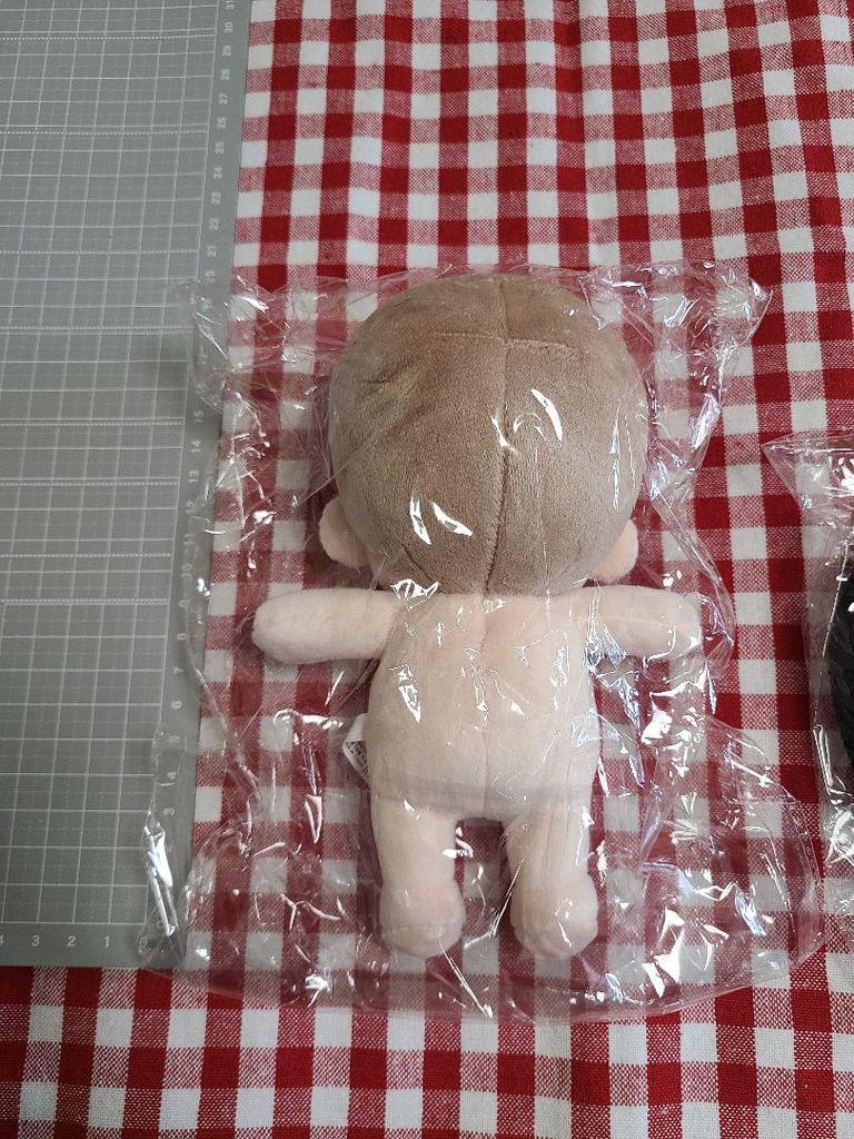 [USED] BTS V Taehyung Plush Toy, Approx. 15cm, Includes Clothes and Hat