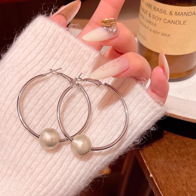 Elegant Large Circle Earrings: European-American Style, Light Luxury, Retro, Versatile, Perfect for Women.