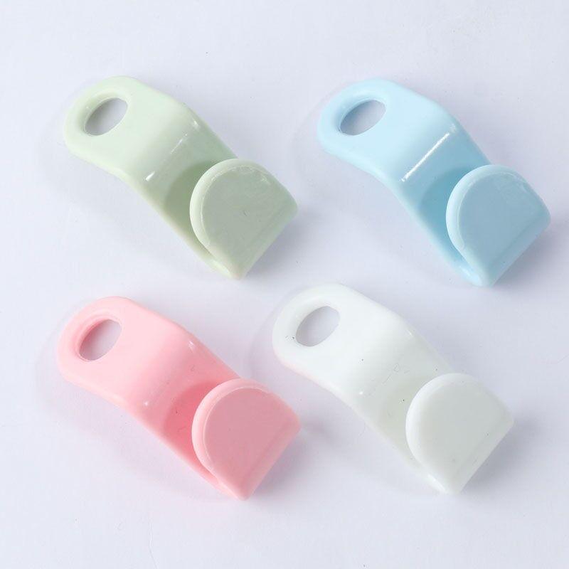 

Multifunctional Plastic Wardrobe Hanger Connector and Clothing Storage Hook Hanger Connection Buckle