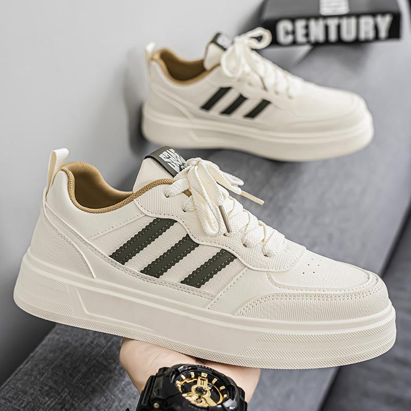 Men 's Casual Four Seasons Fashion Skateboarding Students Comfortable Sneakers Boys Trending Soft Sole Breathable Shoes