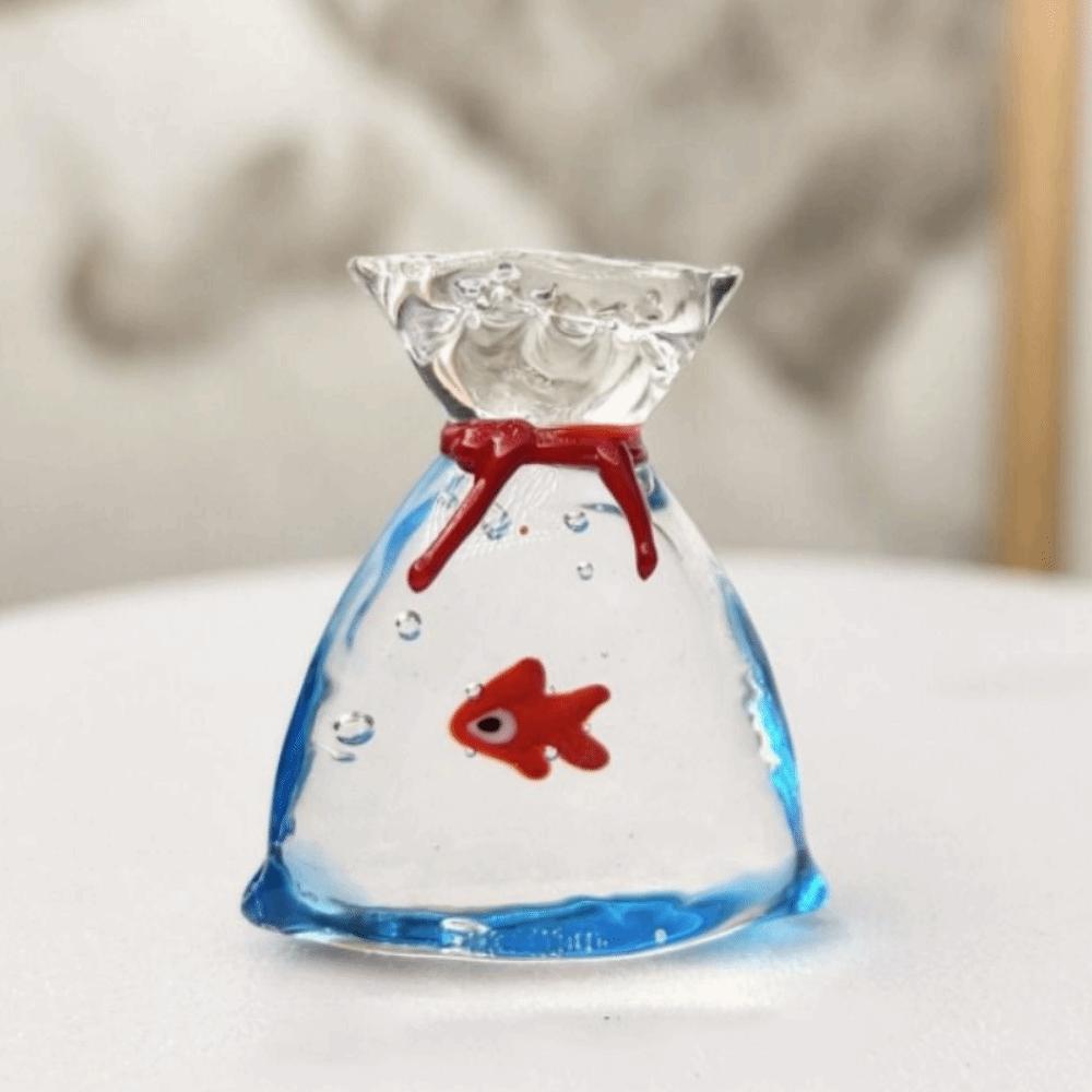 Creative Mini Glass Fish Tank Cute Transparent Aquarium Decoration Vibrant Colors Cartoon Animal Shape Mini Pocket Fish Statue