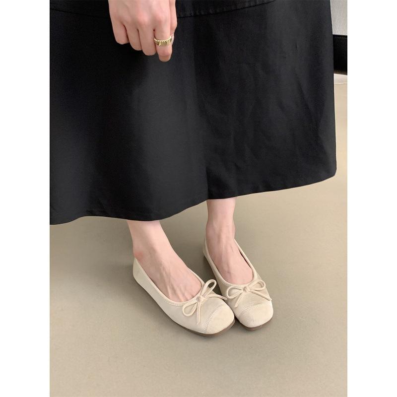 Round head shallow mouth single shoes female spring and autumn new soft leather ballet fairy wind gentle pedal soft flat beanie ladyshoes