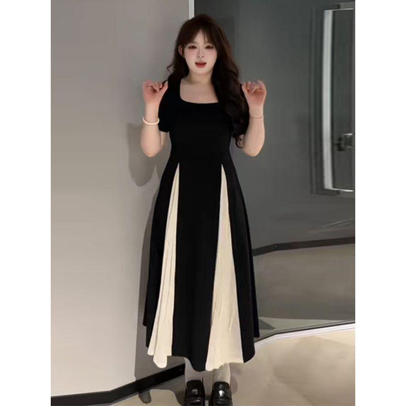 Plus Size Fancy Pleated Square Collar Long Skirt Summer Plus Size Ladies Slim Looking French Style Design Elegant Big Hem Dress