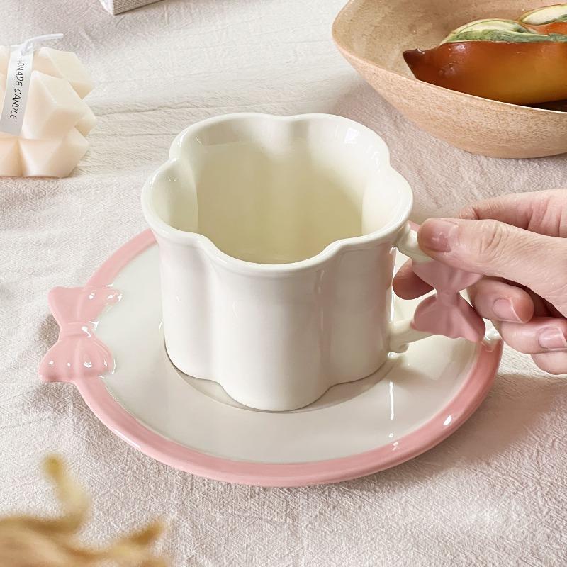 280ml European Ceramic Bow Coffee Cup and Saucer Exquisite Afternoon Tea Flower Tea Cup Coffee Mug Pink Breakfast Milk Mug Gifts