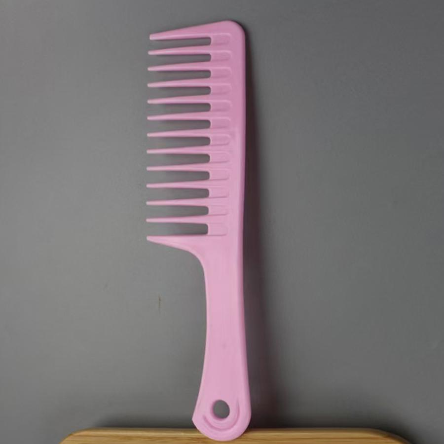 7-Piece Hairbrush Set with Mini Spray Bottle Wide-Tooth Comb Crocodile Clip And Other Hairdressing Accessories for Beauty Care