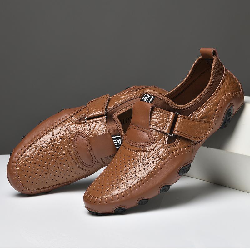 Fashion Luxury Casual Shoes Men Loafers Breathable hollow Flat High Quality Designer Shoes Men Moccasins Sneaker Footwear Male